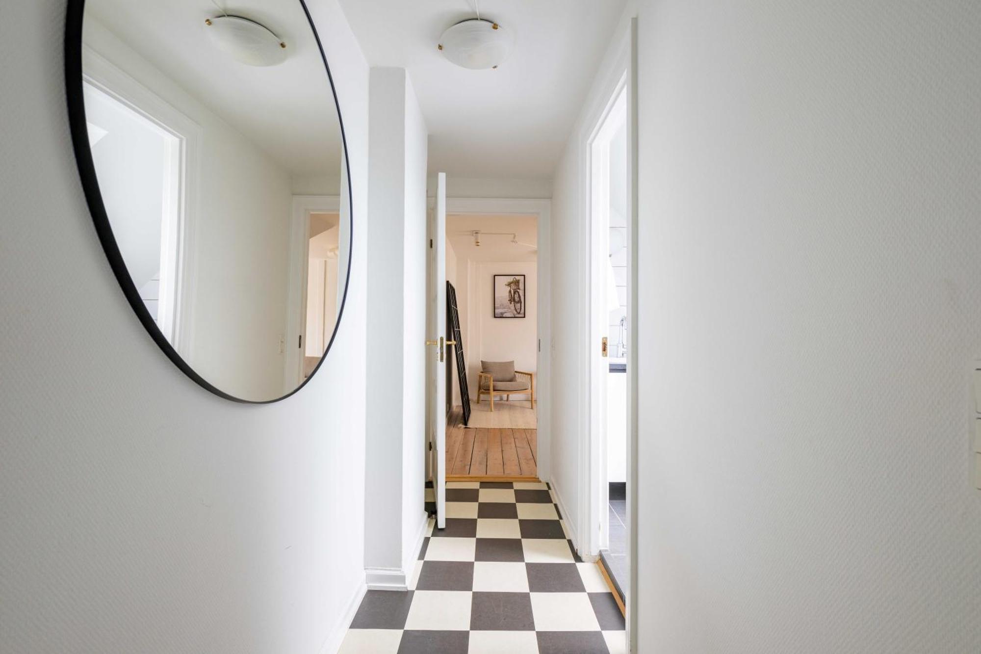 Cozy 2 Bedroom In Peaceful Neighbourhood