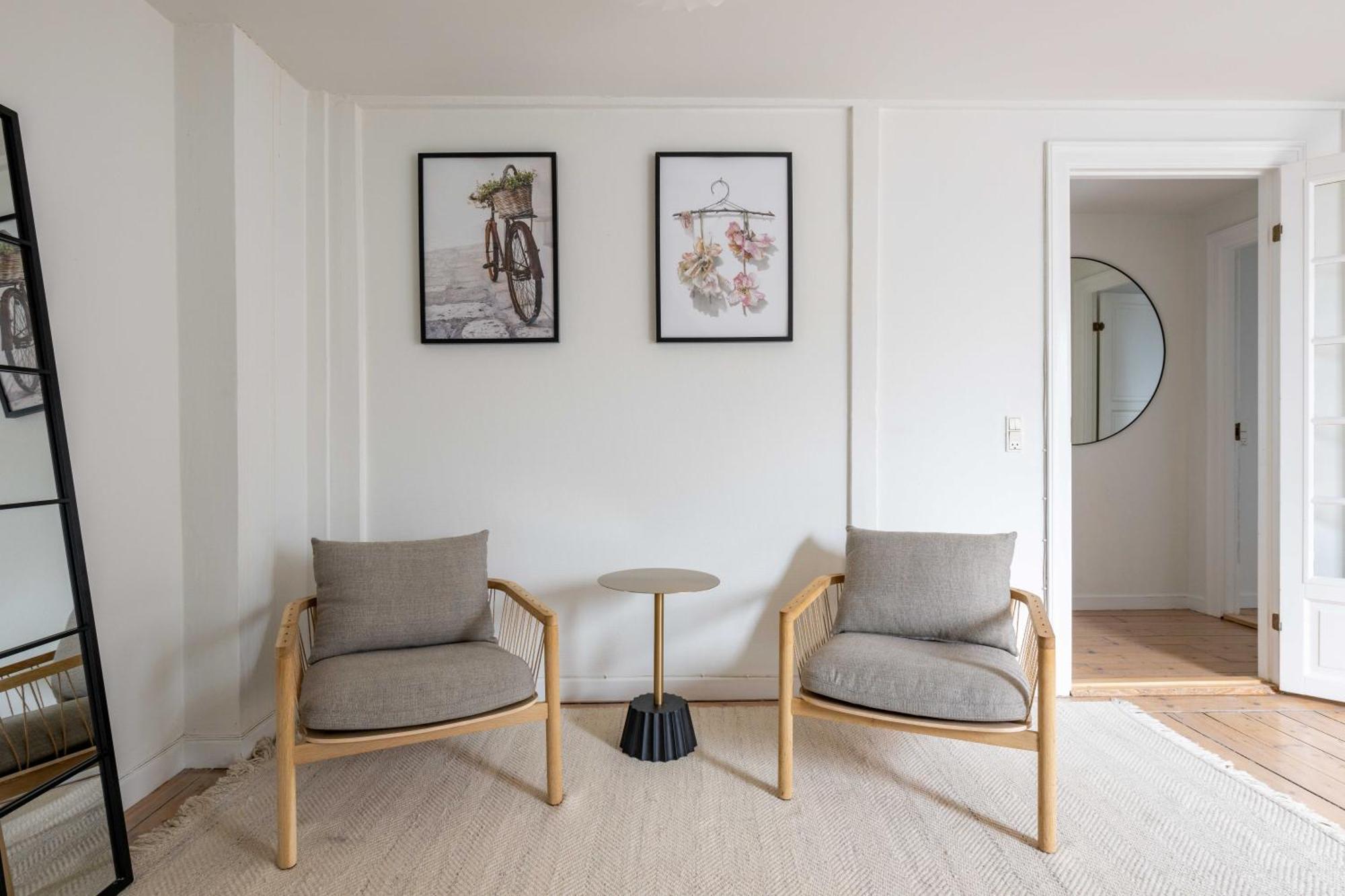 Cozy 2 Bedroom In Peaceful Neighbourhood * Copenhagen